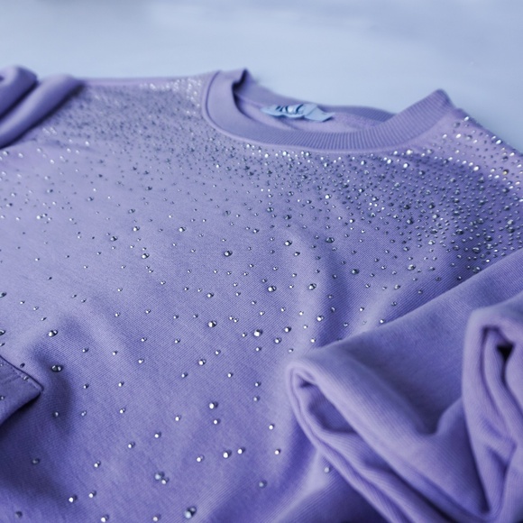 New Shiny Crewneck Sweatshirt, Lightweight Pullover, Oversized Rhinestone Hoodie - Picture 8 of 16